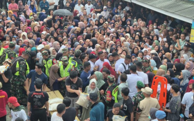 Ribuan Paket Sembako dari Presiden Prabowo Dibagikan di Bogor