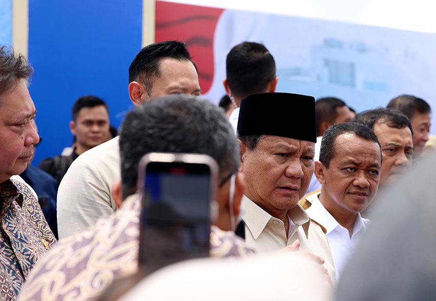 Presiden Prabowo bersma sejumlah menteri Kabinet Merah Putih