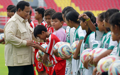Presiden Prabowo Resmikan 17 Stadion Berstandart FIFA