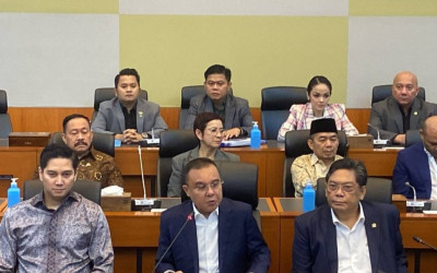 DPR Bagikan Draf RUU TNI, Tak Ada Pasal Problematik