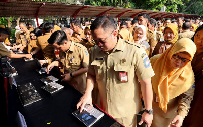 Hari Pertama ASN Masuk Kerja