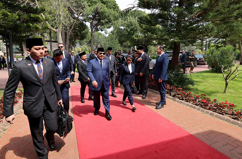 Presiden Prabowo tiba di Antalya, Turki, Jumat (11/4). {Tim Media Presiden]