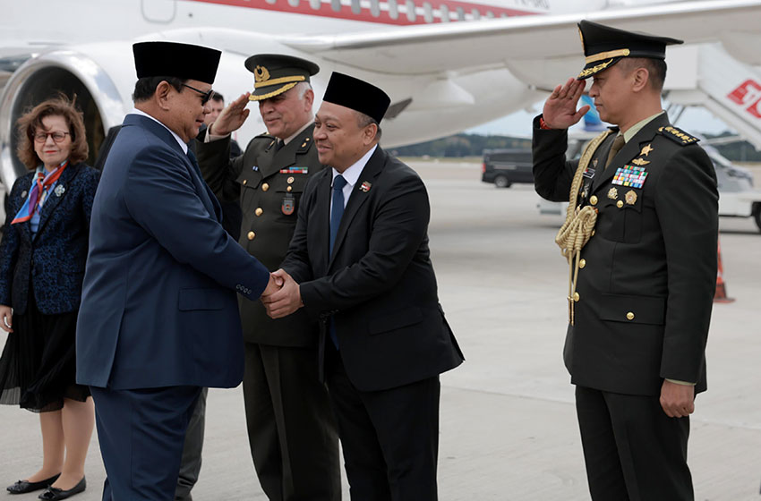 Presiden Prabowo tiba di Antalya, Turki, Jumat (11/4). {Tim Media Presiden]