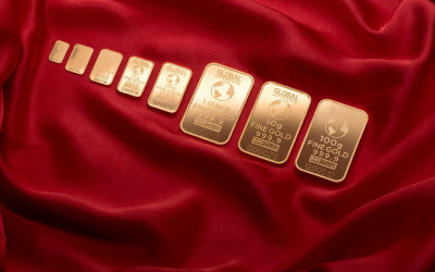 Awal Tahun 2026: Harga Emas Logam Antam Ngegas Naik! di Pegadaian dan UBS malah Flat