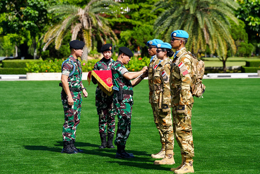 Satgas Kontingen Garuda TNI UNIFIL di Mabes TNI, Cilangkap, Jakarta (24/4). [astakom/Mabes TNI]