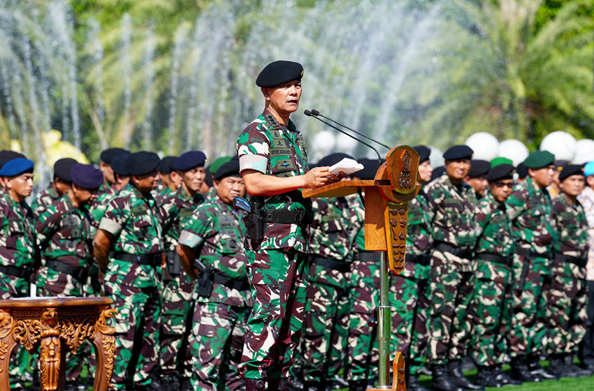 Satgas Kontingen Garuda TNI UNIFIL di Mabes TNI, Cilangkap, Jakarta (24/4). [astakom/Mabes TNI]