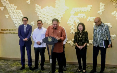 Ekonom Dukung Langkah RI Negosiasi Tarif dengan AS