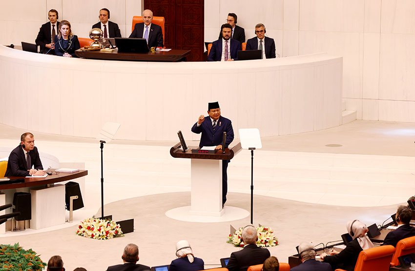 Presiden Prabowo berpidato di Parlemen Turki, Kamis (10/4). [Tim Media Presiden]