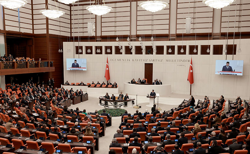 Presiden Prabowo berpidato di Parlemen Turki, Kamis (10/4). [Tim Media Presiden]