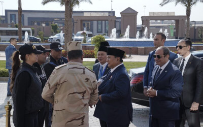 Kunjungi Akmil Mesir, Presiden Prabowo Satu Mobil dengan Presiden Mesir