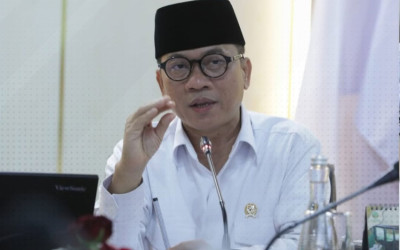 MendesPDT Yandri: Pemerataan Ekonomi Desa untuk Tekan Angka Kemiskinan Nasional