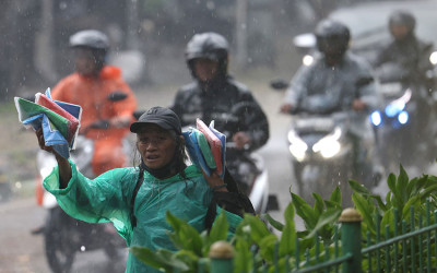 BMKG: Waspada Hujan Lebat dan Petir di Jabodetabek Sore Ini!