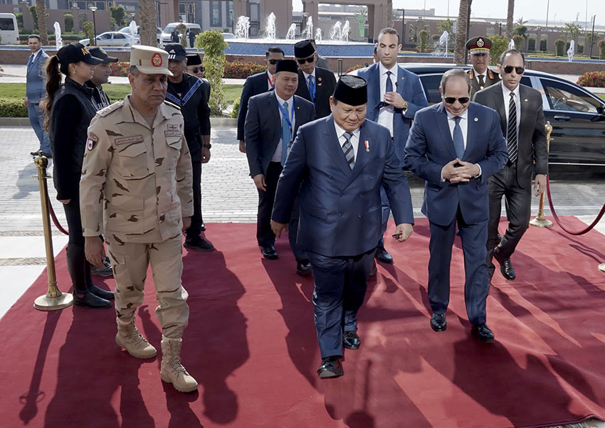 Presiden Prabowo mengunjungi Akademi Militer Mesir, di Kairo, Mesir, Sabtu (12/4). [TIm Media Presiden]