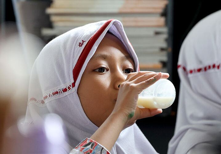 Murid SD Negeri Pasirkaliki Mandiri 1, Cimahi, Jawa Barat, Kamis (17/4). [astakom/Andi M Ilham]
