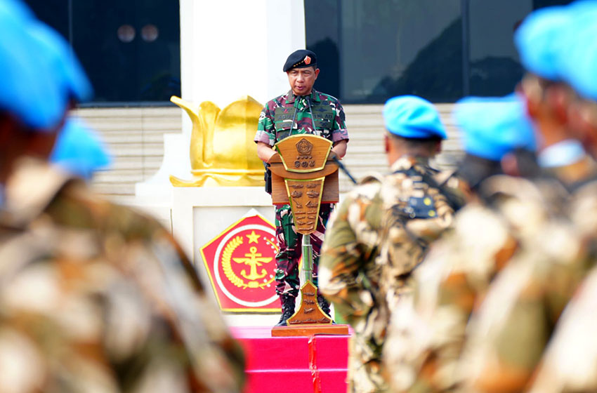 Upacara pemberangkatan Satgas TNI Kontingen Garuda UNIFIL TA. 2025 di Mabes TNI, Cilangkap, Jakarta, Rabu (9/4). [astakom/Puspen TNI]