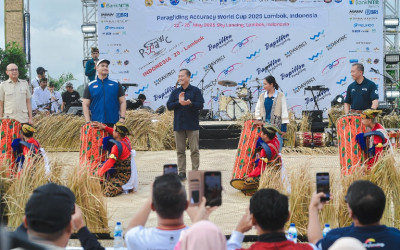 Buka Paragliding Accuracy World Cup di NTB, Menpora: Indonesia Siap Menyelenggarakan Kejuaraan Internasional!