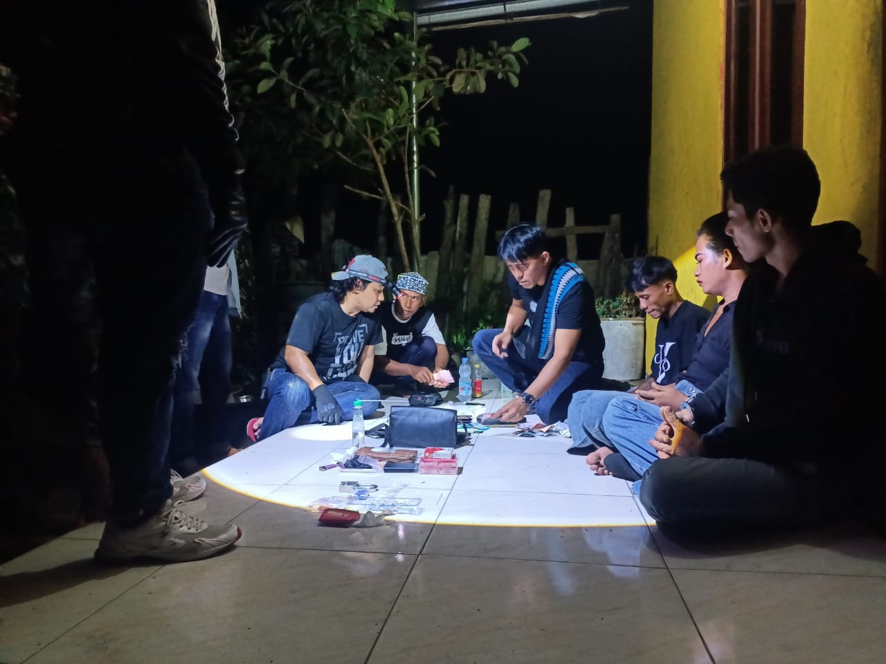 Penangkapan Pelaku Peredaran Narkoba. [astakom]