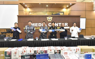 TNI AL-Bea Cukai Gagalkan Rp 5,3 M Barang Ilegal