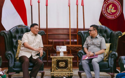 Menhan Sjafrie Sapa Gubernur Lemhanas Sentralitas Pertahanan Nasional