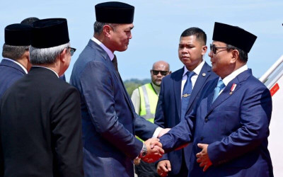 Presiden Prabowo Disambut Meriah di Brunei, Siap Bertemu Sultan Hassanal Bolkiah