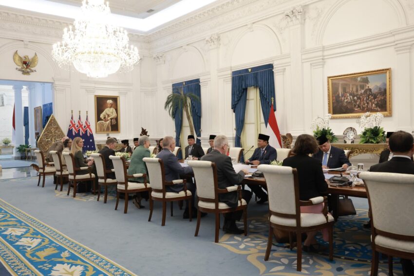 Presiden Prabowo mengadakan pertemuan dengan Perdana Menteri Australia Anthony Albanese, di Istana Merdeka, Jakarta, Kamis (15/5). [Tim Media Presiden]