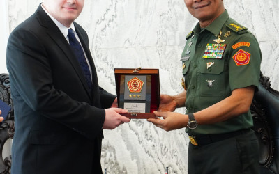 Tingkatkan Keamanan Kawasan, Kasum TNI Terima Deputi Pertahanan AS