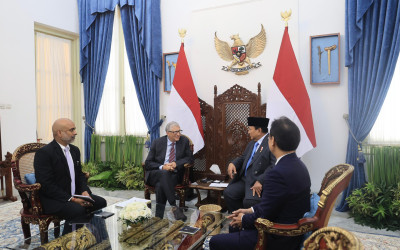 Prabowo Pimpin Diskusi Antara Bill Gates dan Para Pengusaha Indonesia di Istana