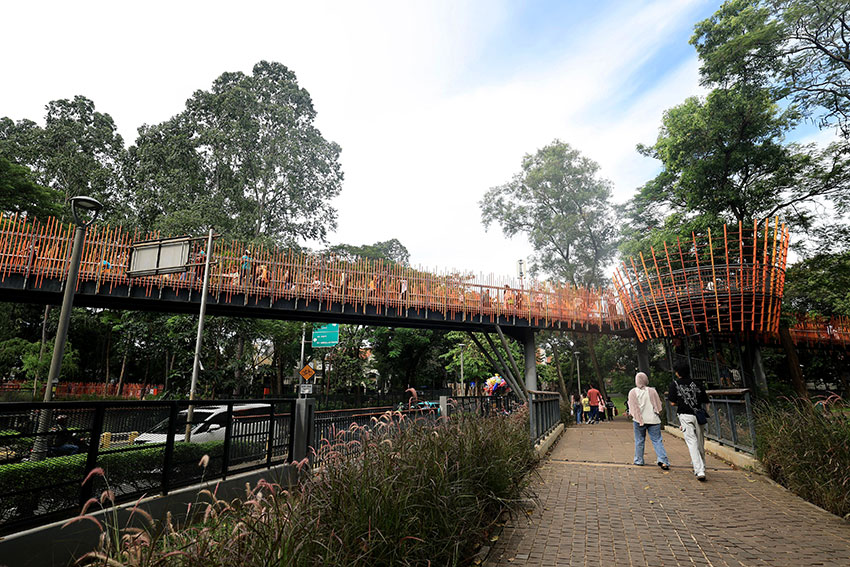 Tebet Eco Park (TEP) yang terletak di kawasan Tebet, Jakarta Selatan, Jakarta, Senin (12/5). [astakom/M Maulana Nugraha Putra]