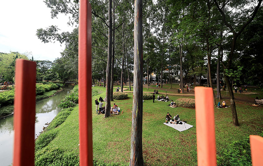 Tebet Eco Park (TEP) yang terletak di kawasan Tebet, Jakarta Selatan, Jakarta, Senin (12/5). [astakom/M Maulana Nugraha Putra]