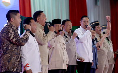 Hymne Taruna Menggema Senada Bersama Purnawirawan TNI-Polri