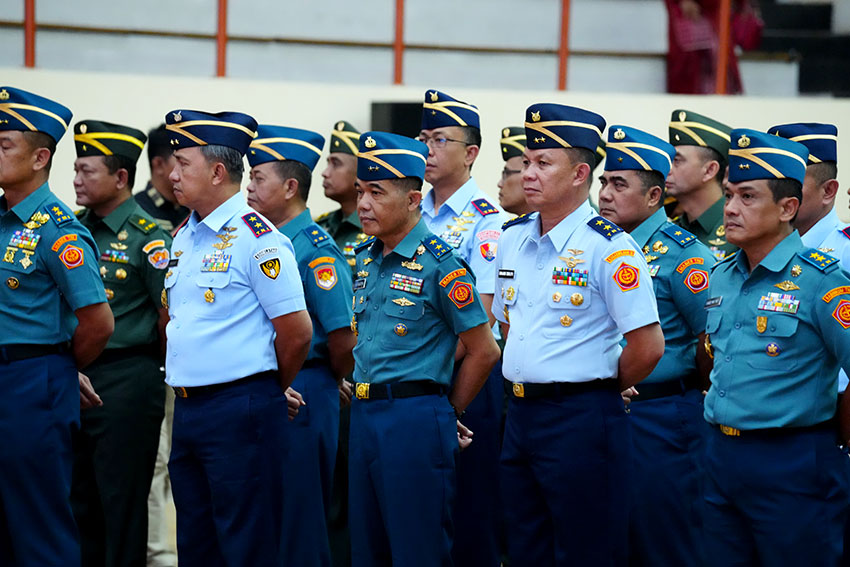 Acara Laporan Korps Kenaikan Pangkat Pati TNI di Mabes TNI, Cilangkap, Jakarta, Selasa (27/5). [astakom/Mabes TNI]