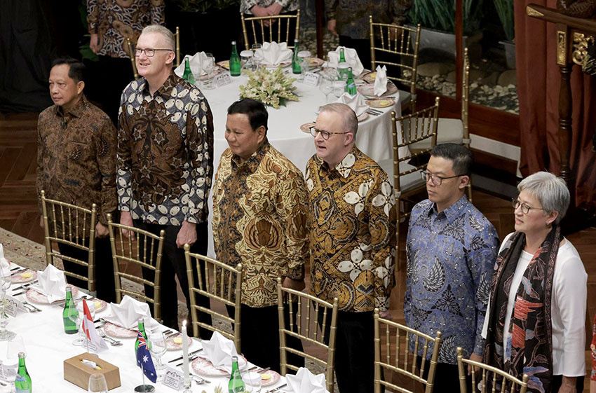 PM Australia Anthony Albanese mengahadiri jamuan makan malam di kediaman Presiden Prabowo Subianto, di Jalan Kertanegara, Jakarta, Kamis (15/5). [Tim Media Presiden]