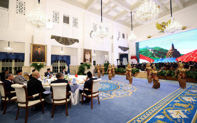 Presiden Prabowo Menjamu Makan Siang PM China