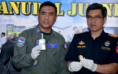 TNl AL Gagalkan Pengiriman Rokok Tanpa Cukai