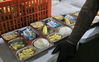Napi Lapas Sukamiskin Siapkan Makanan Program MBG