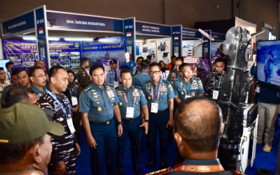 42 Negara Meriahkan Indo Defence Suasana Stand AL Sita Perhatian