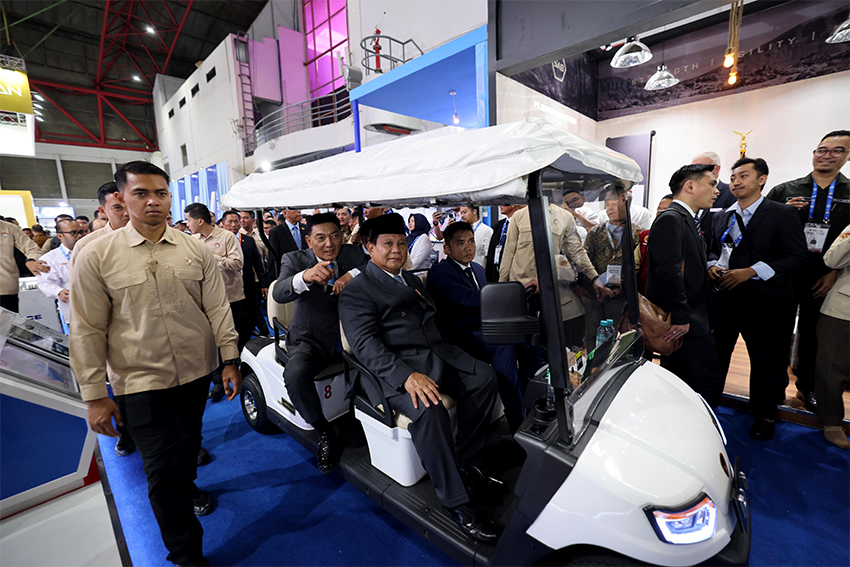 Presiden Prabowo menghadiri Indonesia Defence 2025 di JIExpo, Jakarta, Rabu (11/6). [Tim Media Presiden/Andi M Ilham]
