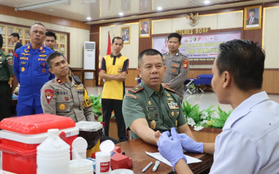 Setetes Darah untuk Sesama, Semangat Bhayangkara Bergema di Bone