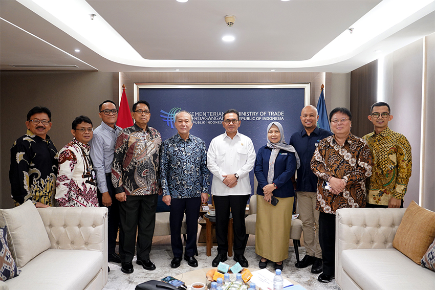Mendag Budi Santoso menerima kunjungan Presiden IMA, Suparno Djasmin, di Jakarta, Rabu ( 18/6 ). [astakom/Kemendag]