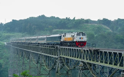 Hadirkan Liburan Nyaman dan Menyenangkan, KAI Layani Lebih 6,1 Pelanggan