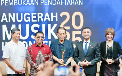 Pendaftaran AMI Awards 2025 Dibuka, Menbud Dorong Apresiasi Musisi dan Musik Indonesia