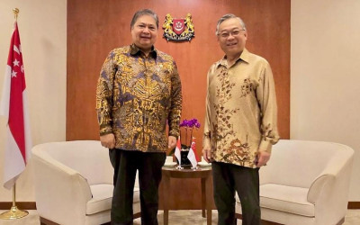 Airlangga Dorong Singapura Tambah Investasi hingga USD40 Miliar ke Indonesia