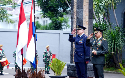 Panglima TNI Terima Kunjungan Panglima Belanda