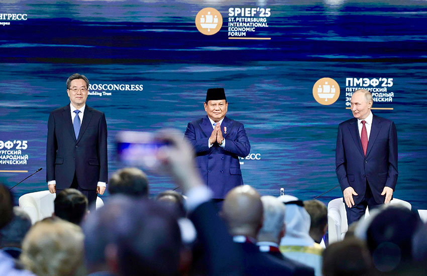 Presiden Prabowo Subianto menghadiri SPIEF 2025, di St. Petersburg, Rusia, Jumat (20/6). [Tim Media Presiden]