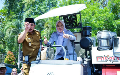Kartika Sandra Desi: Menanam Optimisme, Menuai Kemandirian Pangan