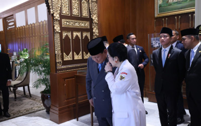 Momen Akrab Prabowo dan Megawati Sebelum Upacara Hari Lahir Pancasila