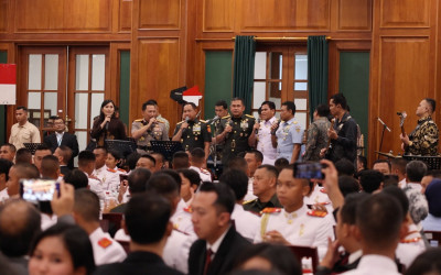Duet Harmonis Kapolri dan Panglima TNI di Peresmian Kampus Unhan