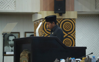 Gerindra Suarakan Keadilan: Tuntut Retribusi Sampah Gratis dan Nasib Tenaga Kontrak
