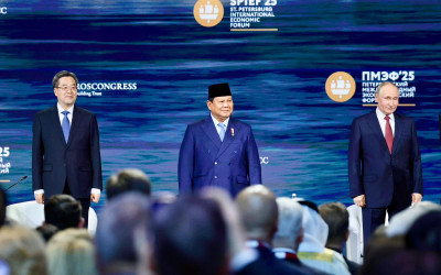 Prabowo Tegaskan Hadir Forum St. Petersburg Bukan Tak Hormati G7