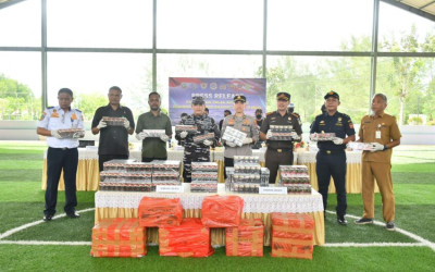 Melanggar Prosedur, TNI AL Amankan Penggelapan 31.600 Rokok